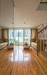 V社新作新实机泄露 23名英雄技能演示